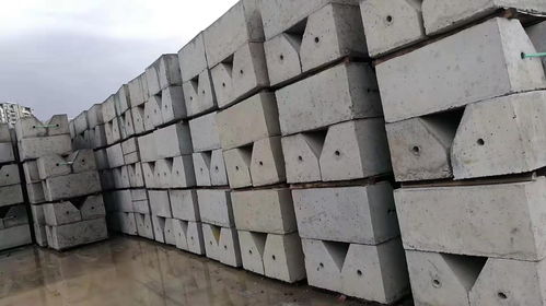 廣州海珠砼威建材 圍蔽基座、混凝土圍蔽墩與防撞圍擋水泥基座現(xiàn)貨精選廠家